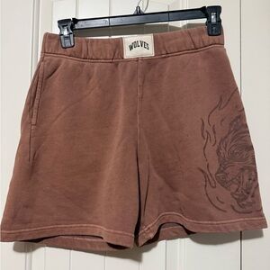 DARC Sports 

Brown Shorts 

Size M 

New with tags